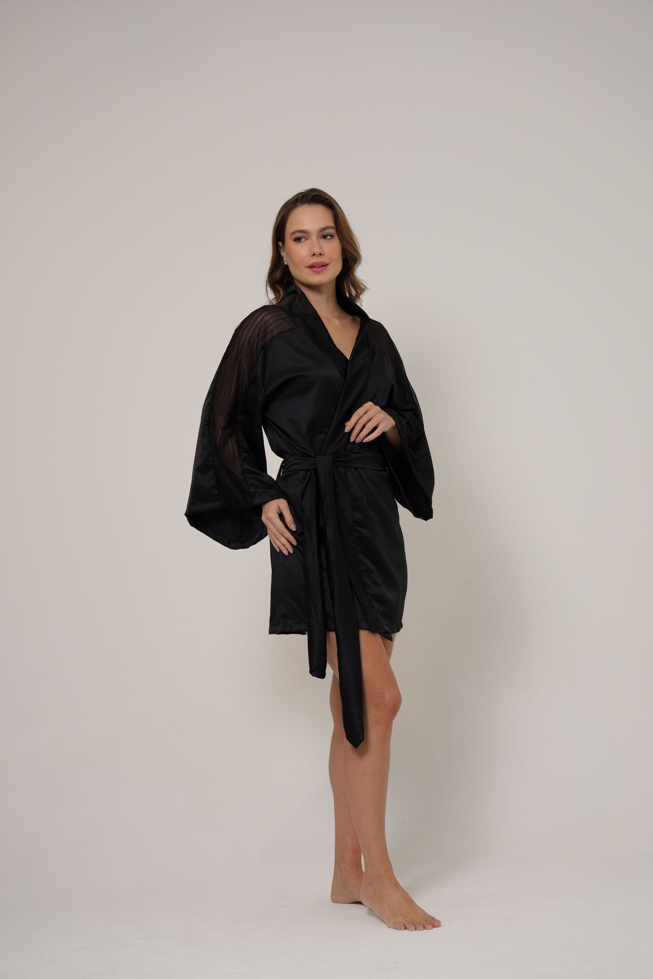 Robe Cetim Preto