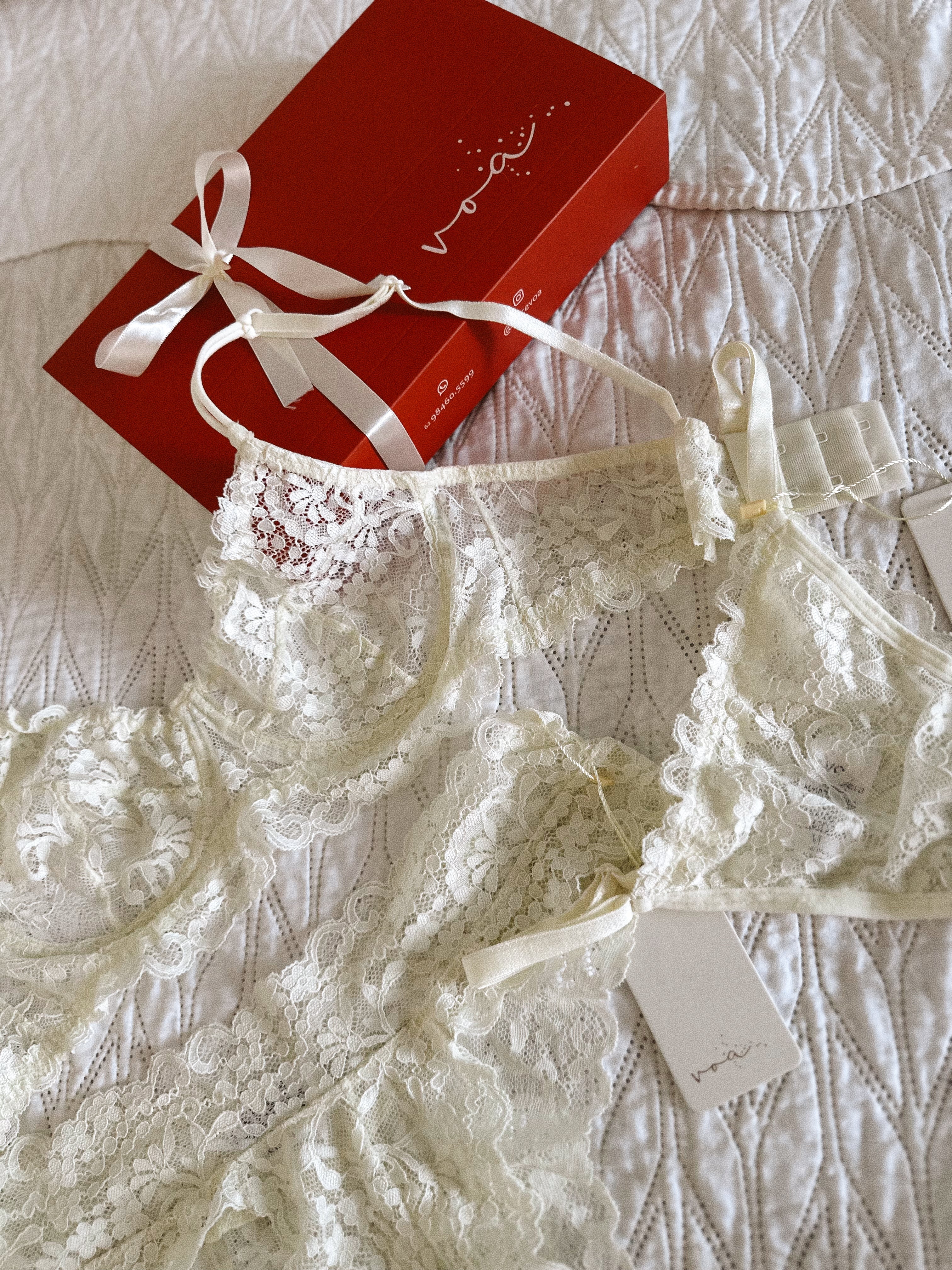 Monte seu Conjunto Marfim + Caixa Presente