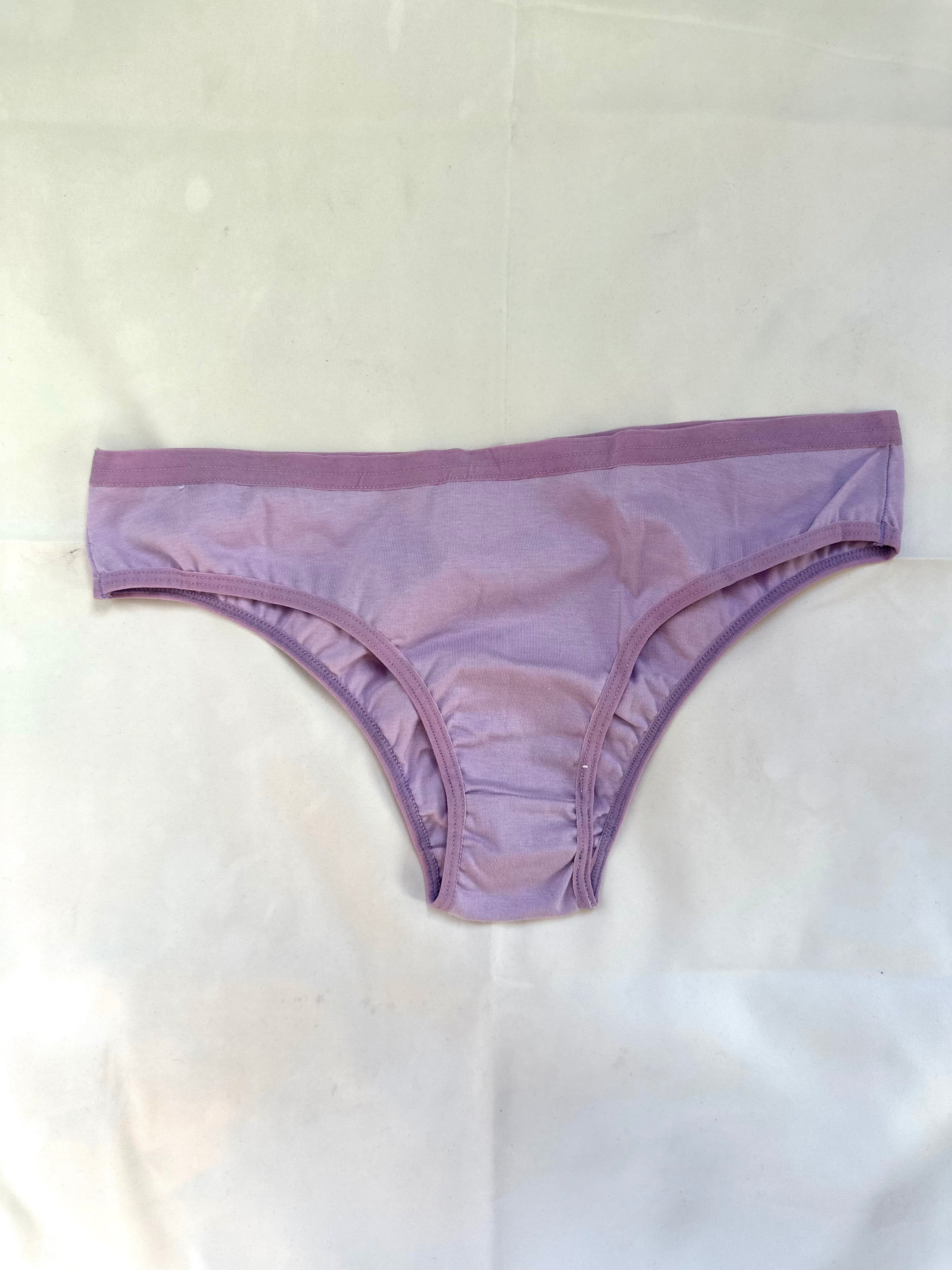 Calcinha Tradicional 100% Algodão Sem Renda Lavanda